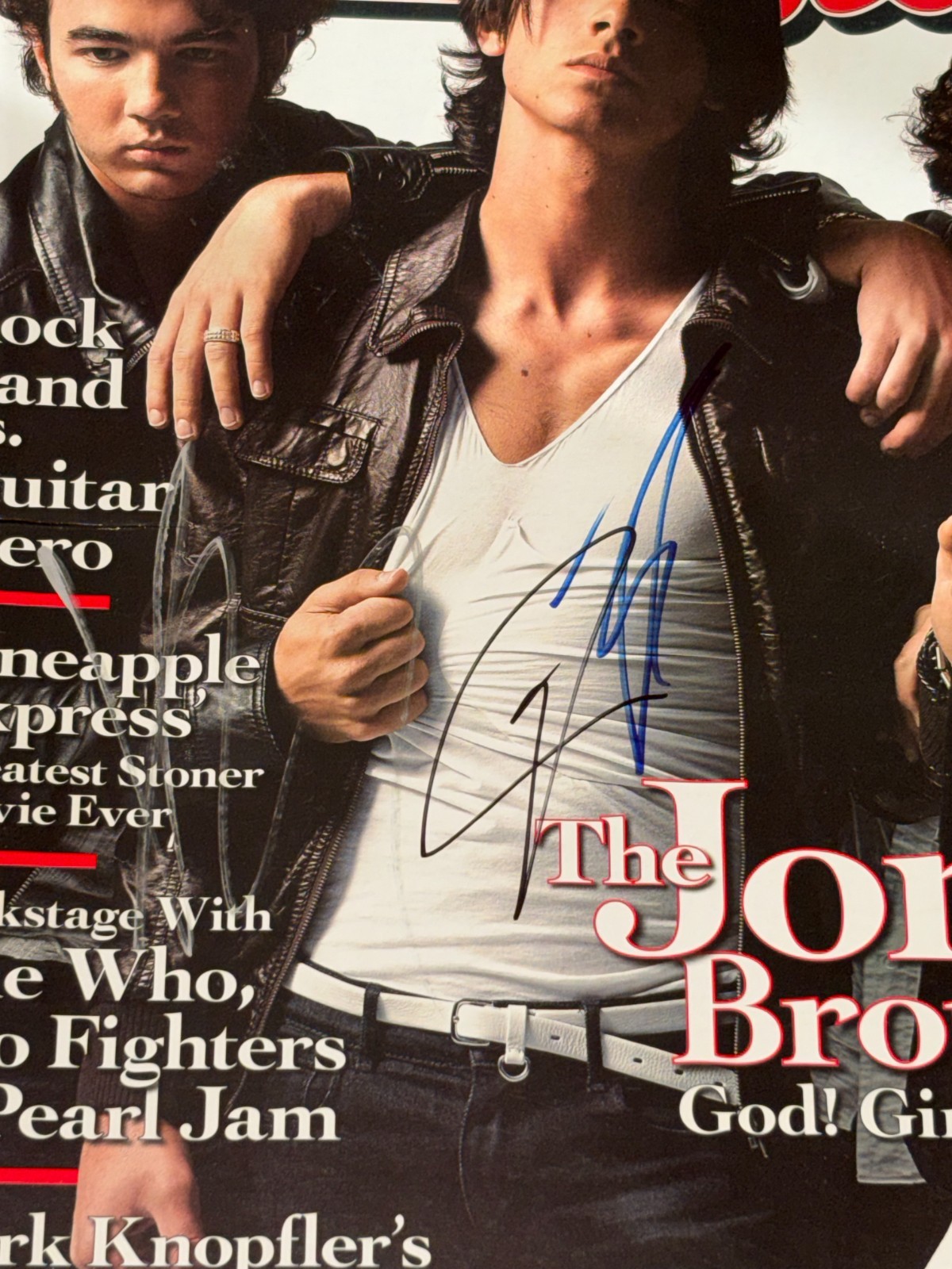 Jonas Brothers 3+ Signed Autograph Rolling Stone Magazine Authentic Beckett BAS