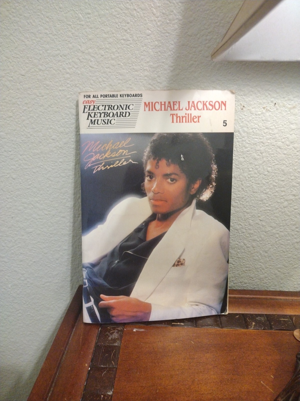Michael Jackson: Thriller Songbook Electronic Keyboard Sheet Music Book Rare