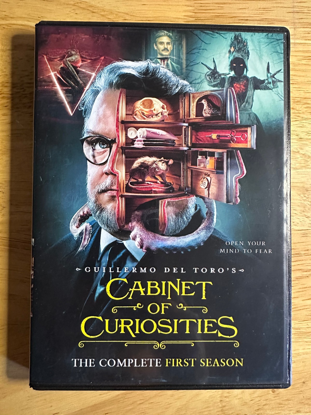 Guillermo del Toro’s Cabinet of Curiosities 2022 Episodes 1-8 Multi Language