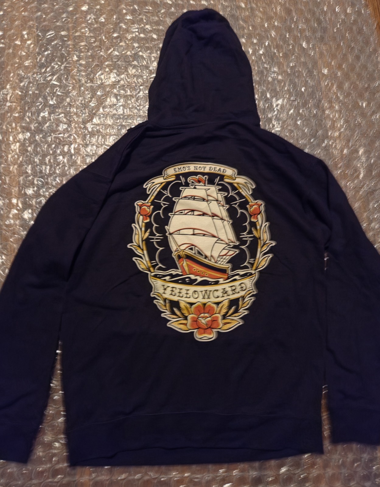 Yellowcard Anchor Hoodie Size Medium