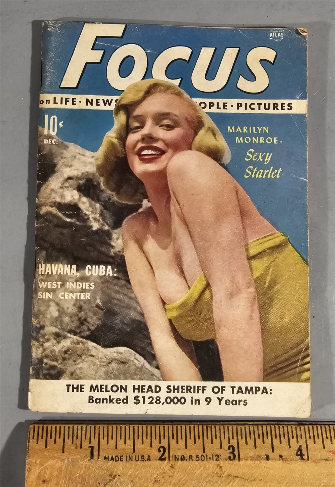 FOCUS MARILYN MONROE SEXY STARLET COLOR COVER DEC., 1951 POCKET MAGAZINE
