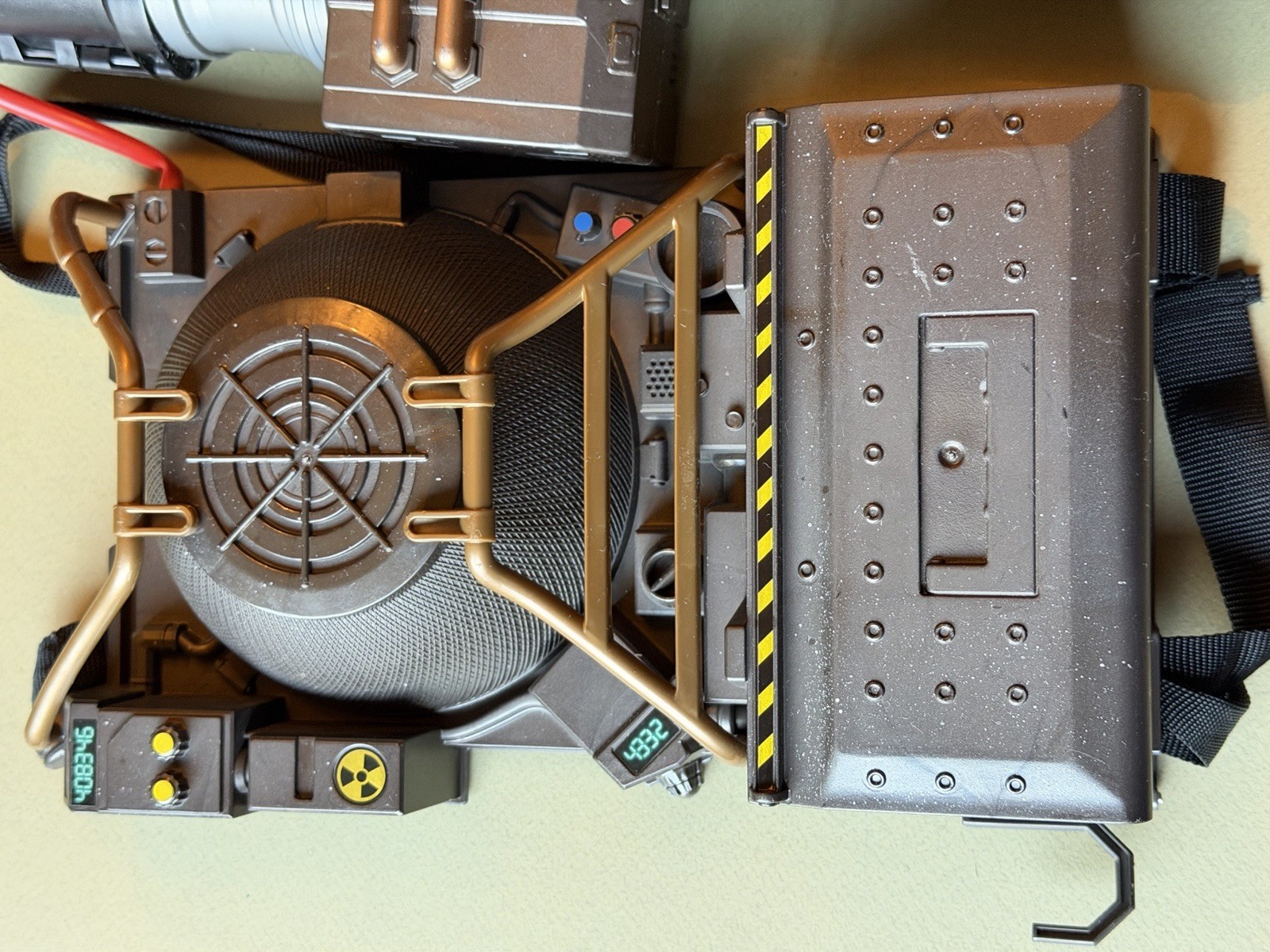 Ghostbusters Electronic Proton Pack Projector Toy Mattel 2016