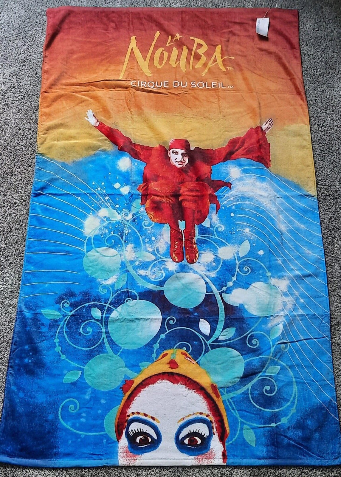 NEW w/TAGS Cirque du Soleil Beach Towel La Nouba HUGE 70″ X 40″ Vibrant Colors