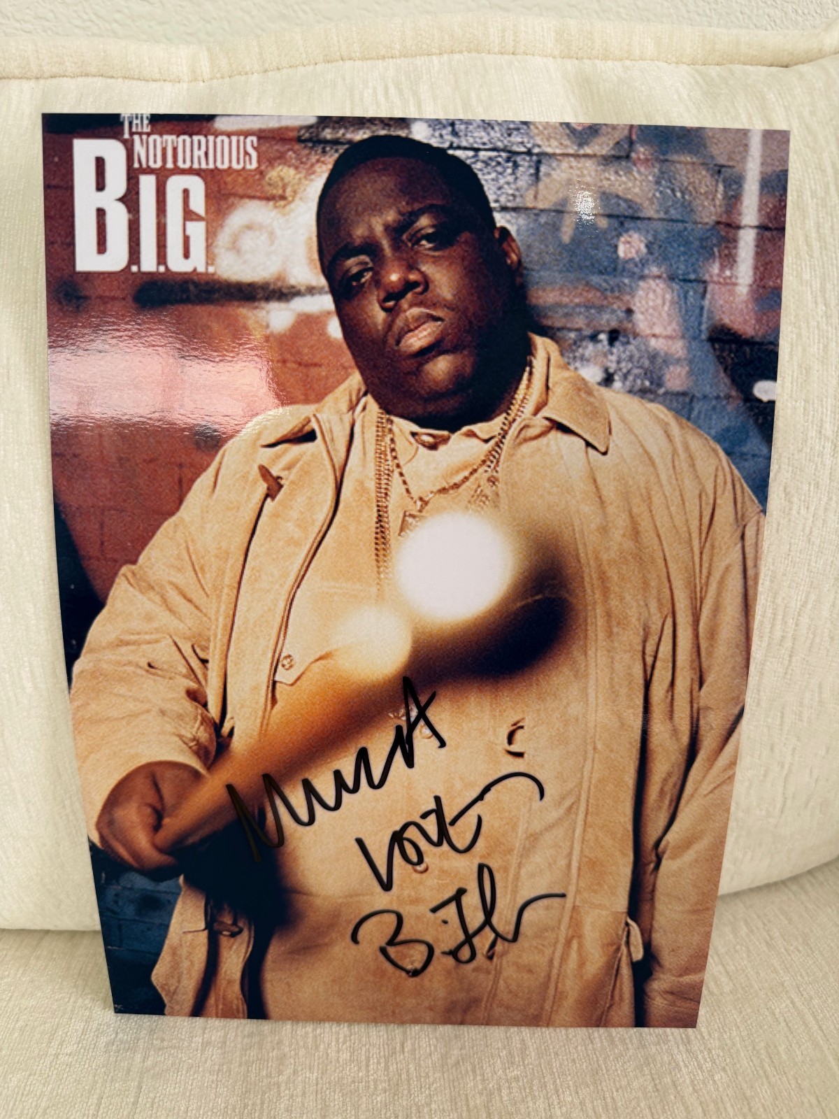 Notorious B.I.G Biggie Genuine Hand Signed Autographed 8×12 photo with COA