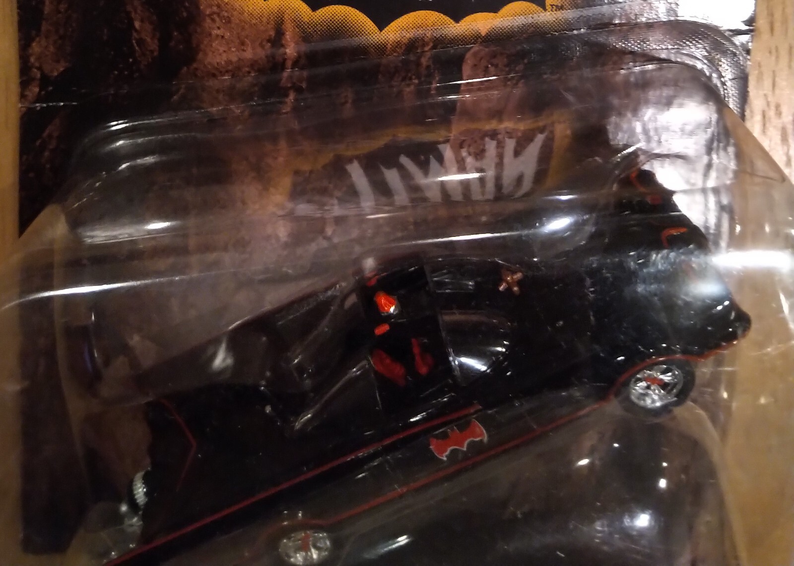 HOT WHEELS BATMOBILE 1966 DESIGN, BATMAN, X4033, SOME CARDBOARD DAMAGE, NEW