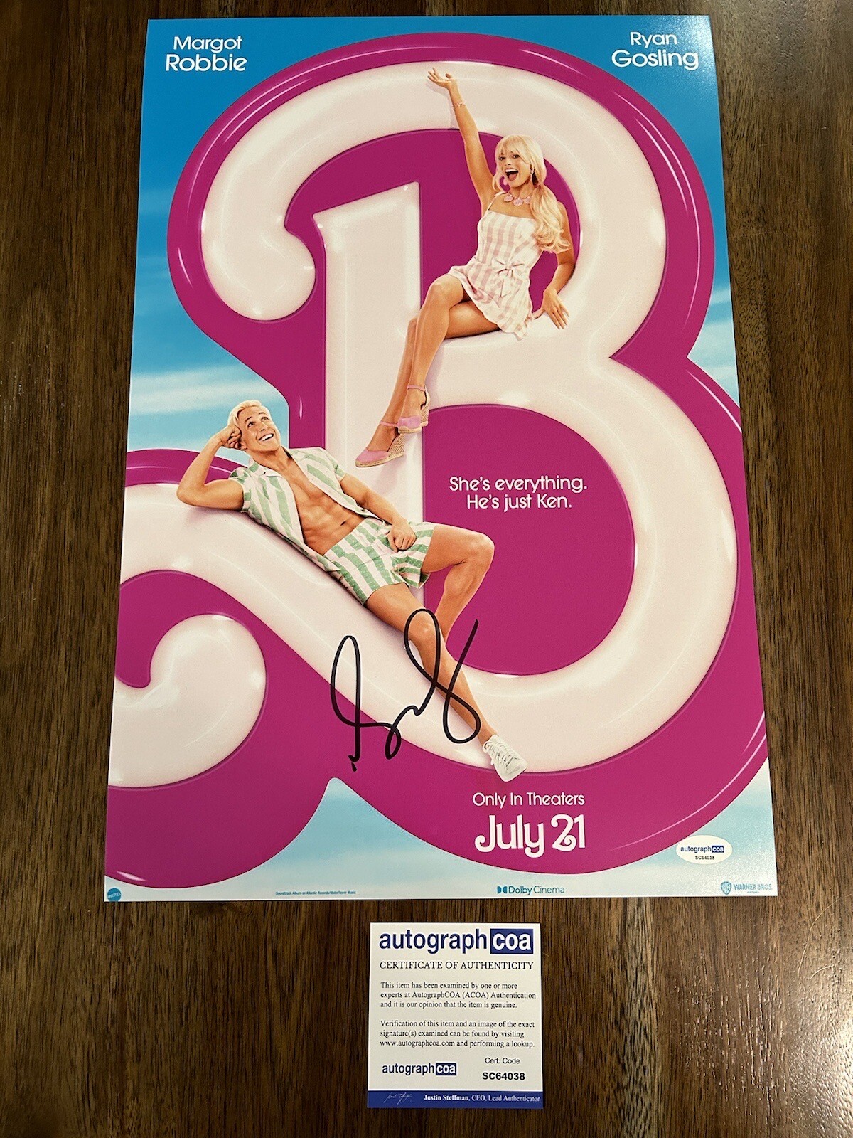 Greta Gerwig ‘Barbie’ Director Signed 12×18 Photo ACOA Autograph
