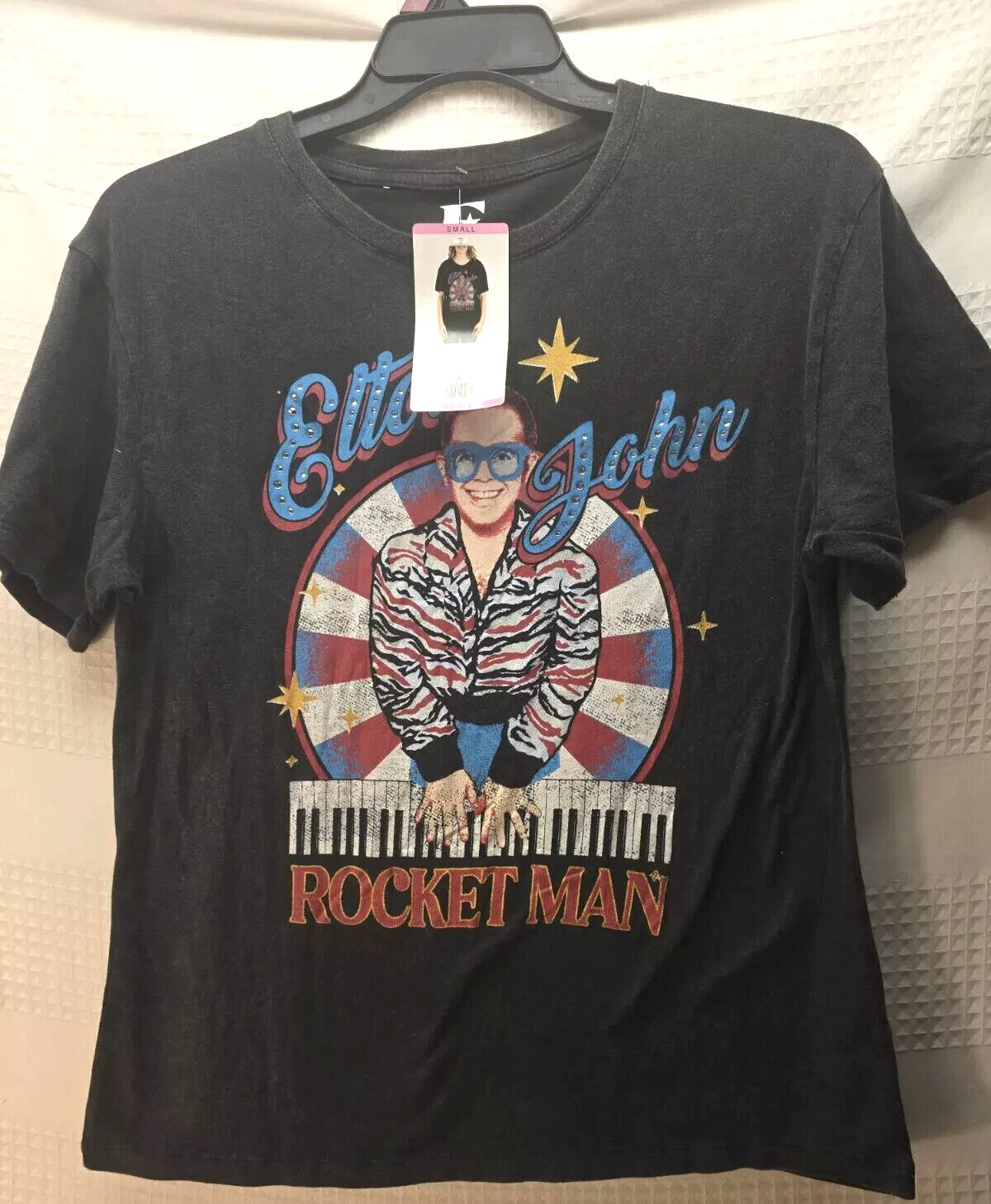 Elton John Size Small Black “Rocket Man” Band T-Shirt “Official Merchandise NWT