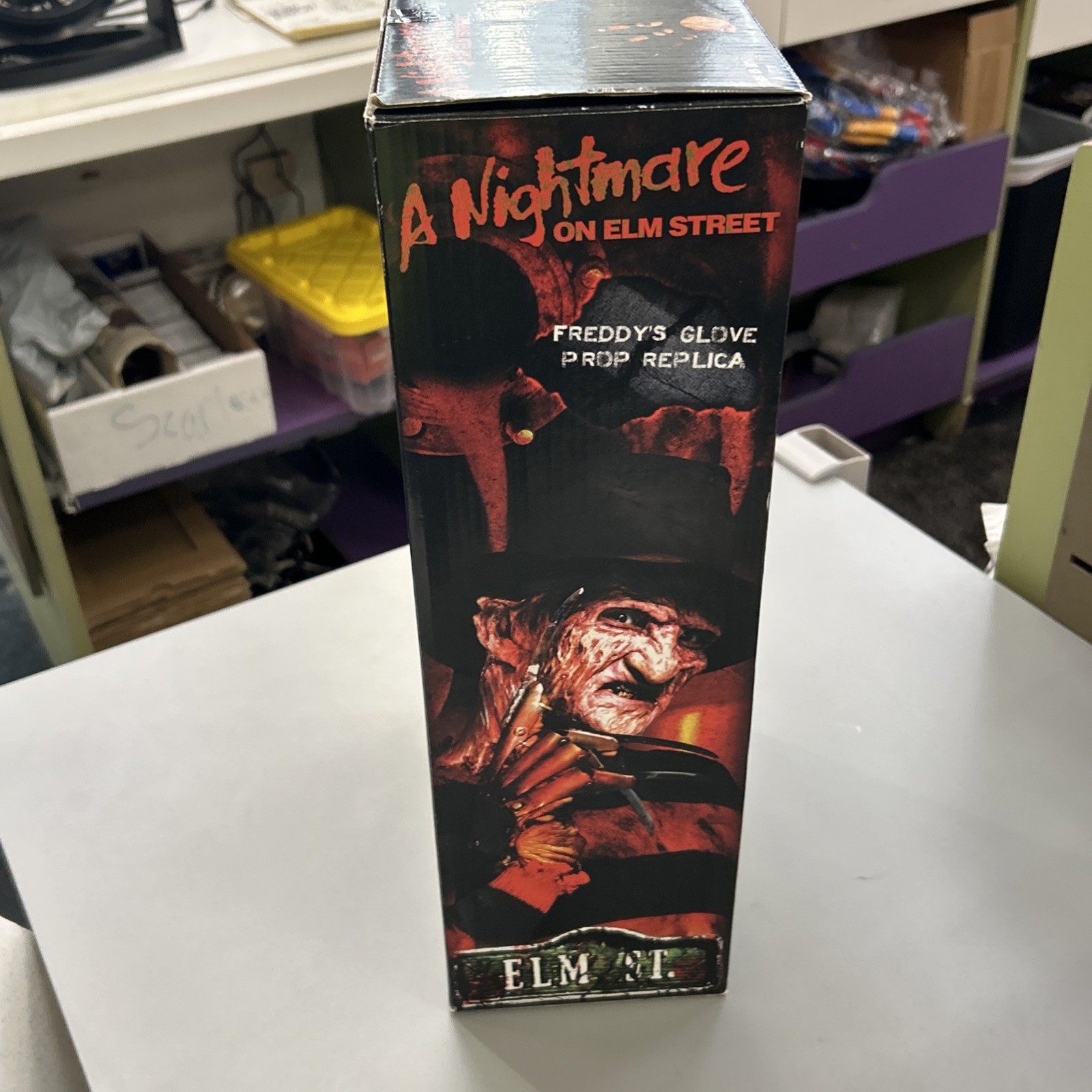 NECA Nightmare on Elm Street Freddy Krueger Replica Dream Warriors Glove
