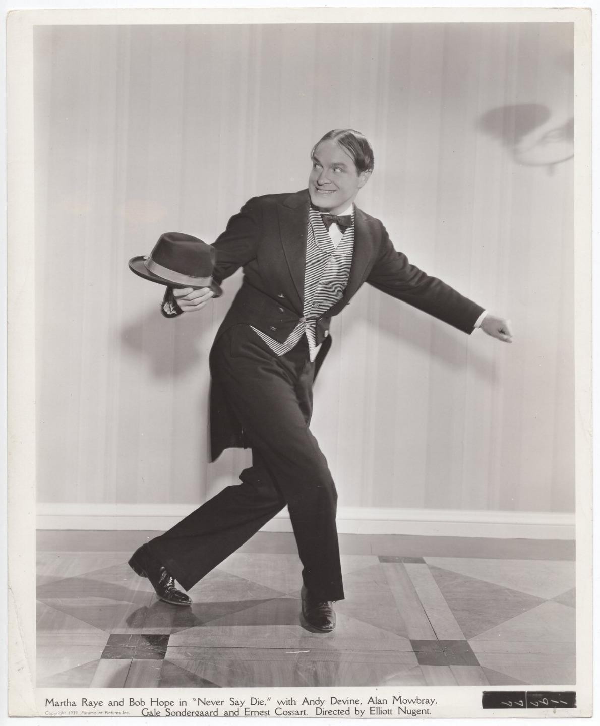 BOB HOPE MOVIE PHOTO 1939 NEVER SAY DIE Butler Vintage ORIG Trimmed Bottom, (#6)