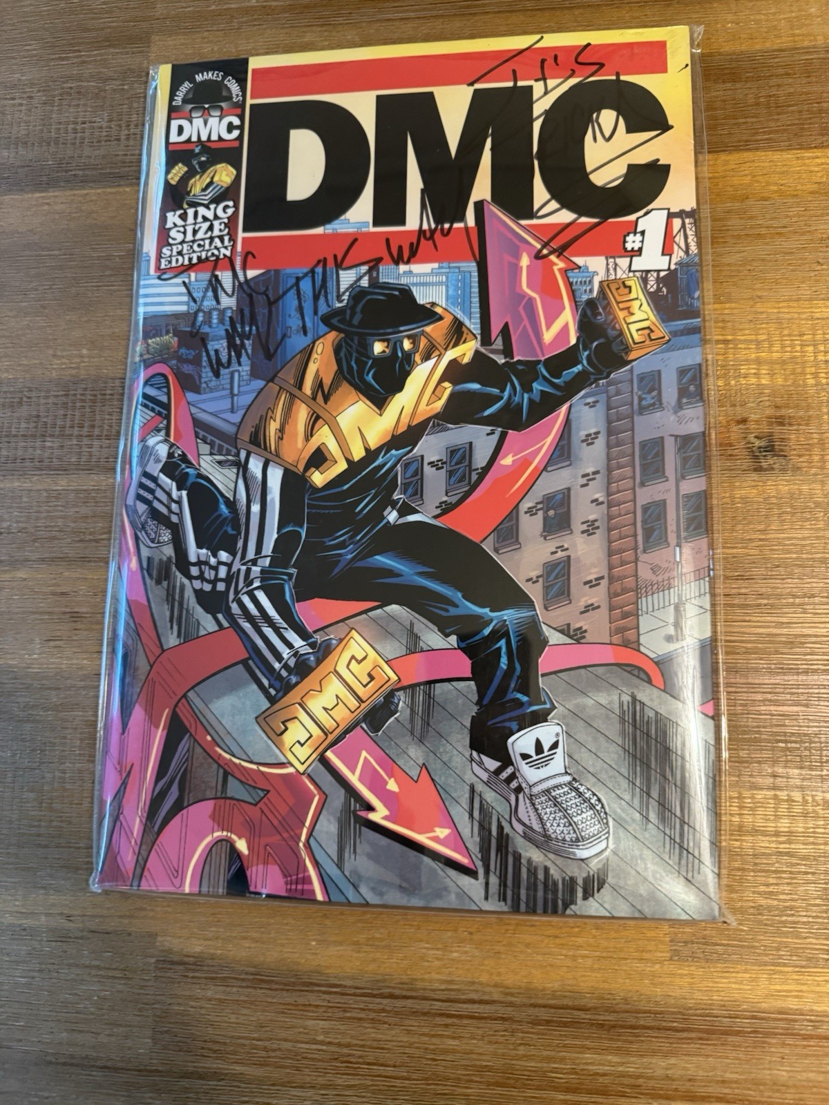 DMC #1 Darryl Makes Comics Book by Darryl McDaniels Signed Special Edition – TPB