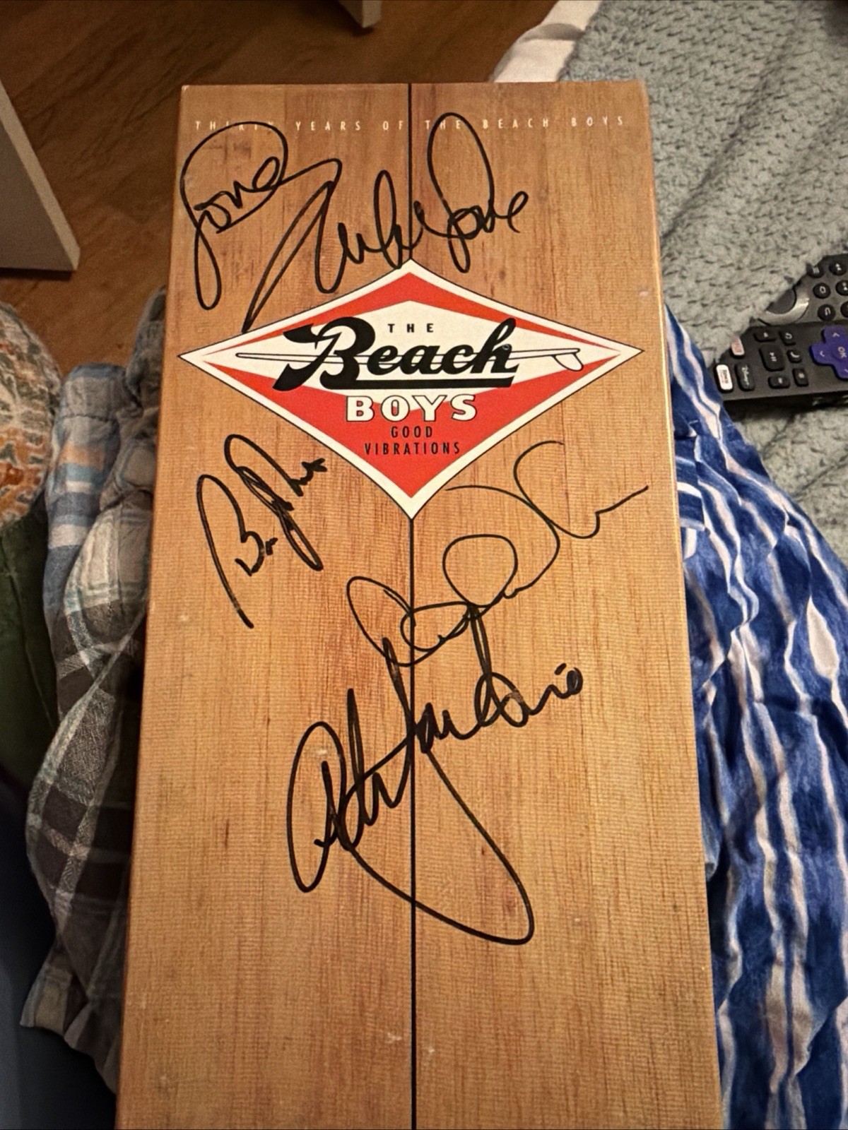 THE BEACH BOYS Autographed Box Set Good Vibrations Carl Bruce-Beckett Authent.