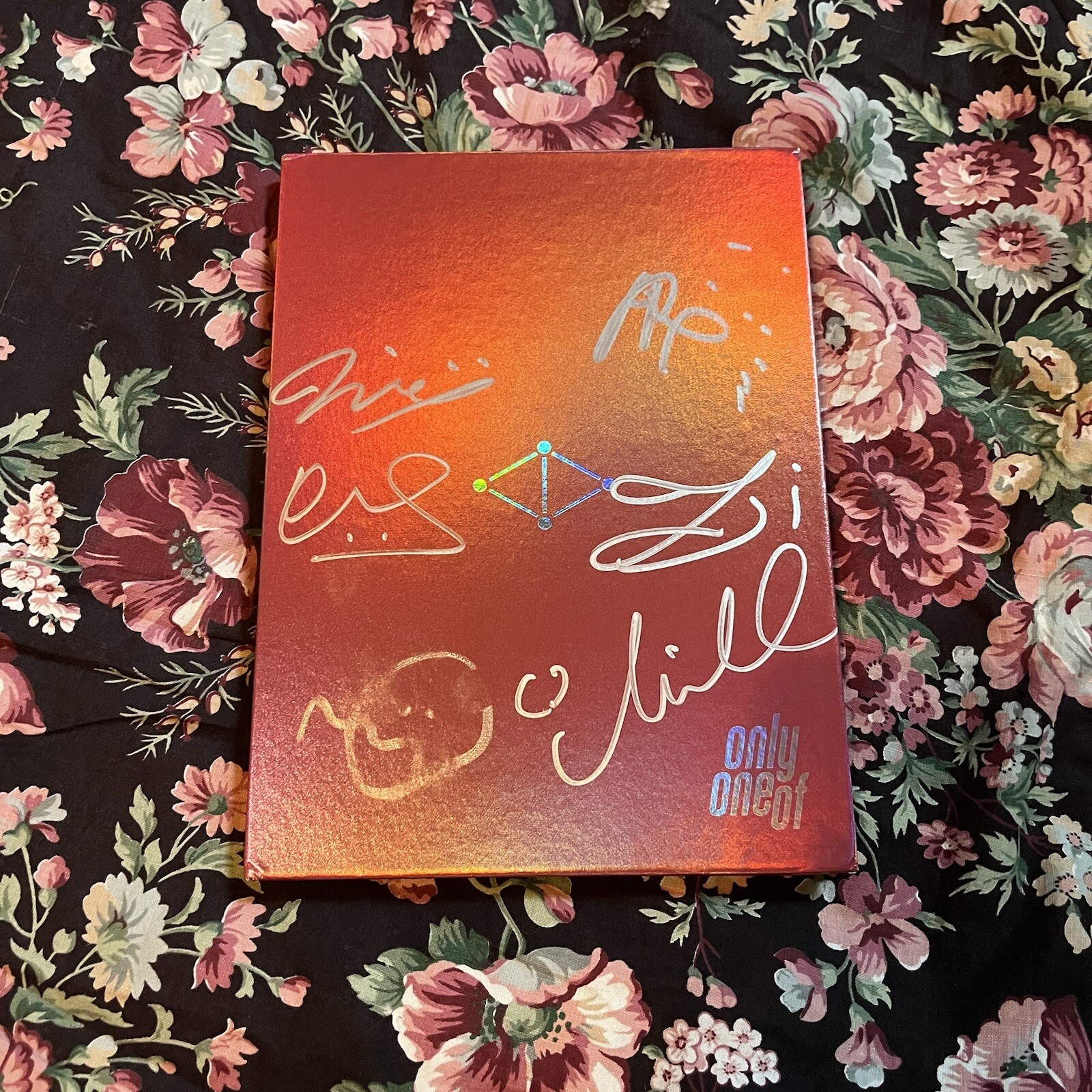 Signed OnlyOneOf 2nd single Produced by [ ] Part 2 fire ver kpop no inclusions