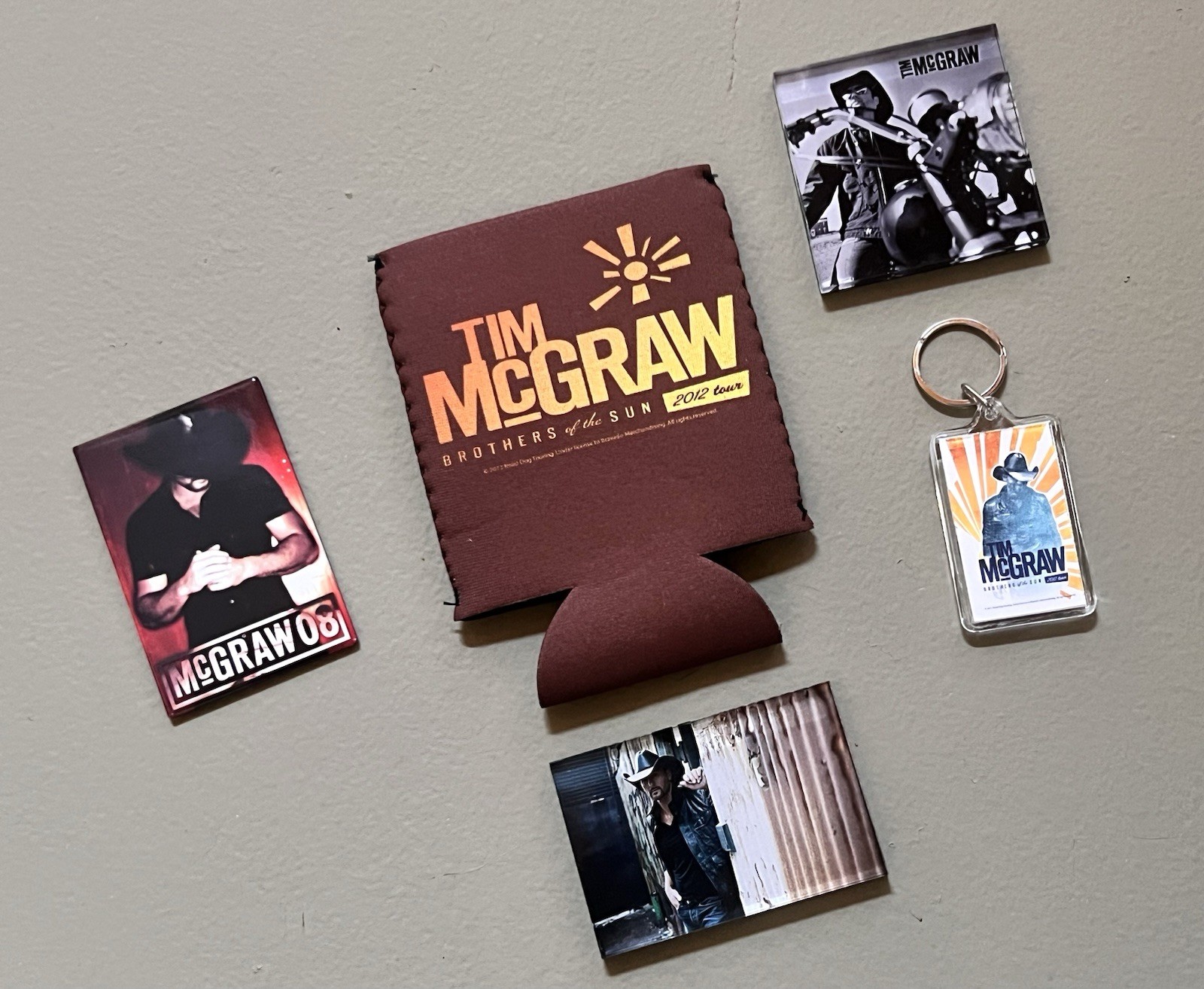 Tim McGraw Lot Memorabilia Koozie Keychain Bothers Of The Sun 2012 Tour Magnets