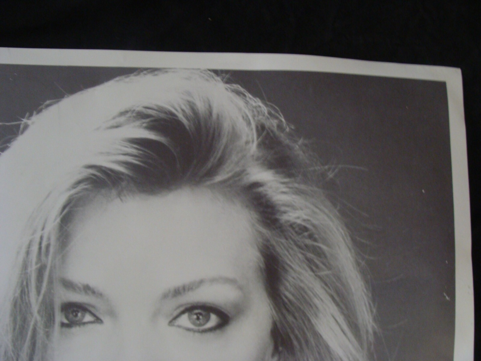 MICHELLE PFIEFER poster original commercially produced poster 25×35