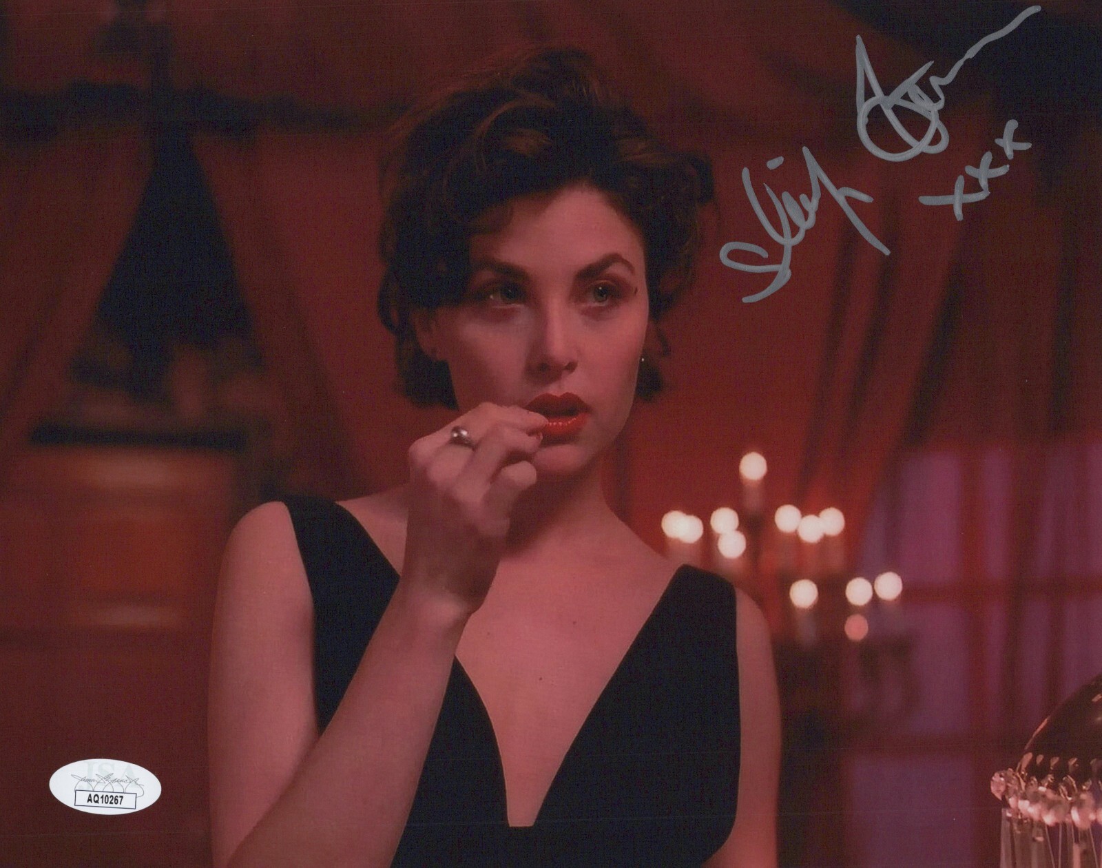 Sherilyn Fenn Signed 8×10 Twin Peaks Audrey Horne Cherry Autograph Photo JSA COA