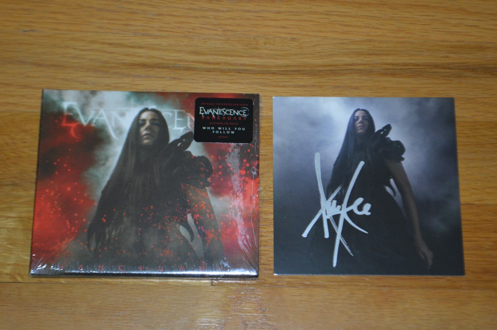Evanescence ~ Amy Lee Autographed ” Sanctuary ” 5×5 CD Insert with COA ~ 2026