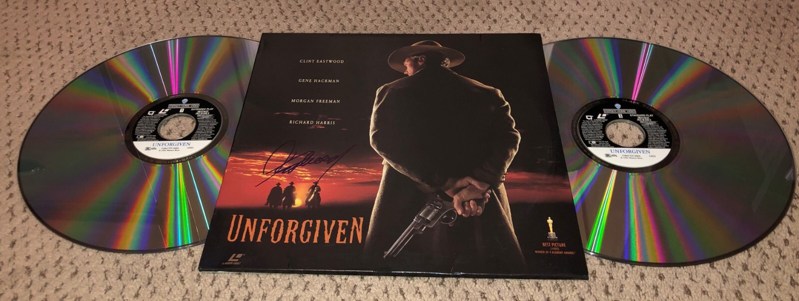 CLINT EASTWOOD SIGNED UNFORGIVEN LASERDISC AUTOGRAPH JSA LOA