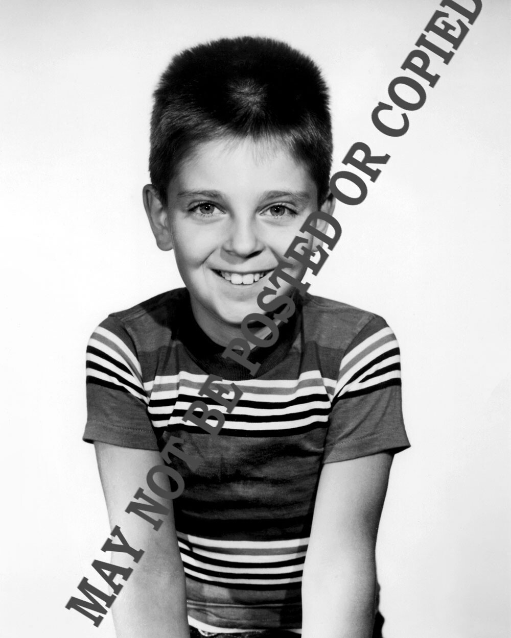 TOMMY RETTIG – THE EGYPTIAN, TV’S LASSIE – ORIGINAL-ISSUE 8X10 FROM 50’S