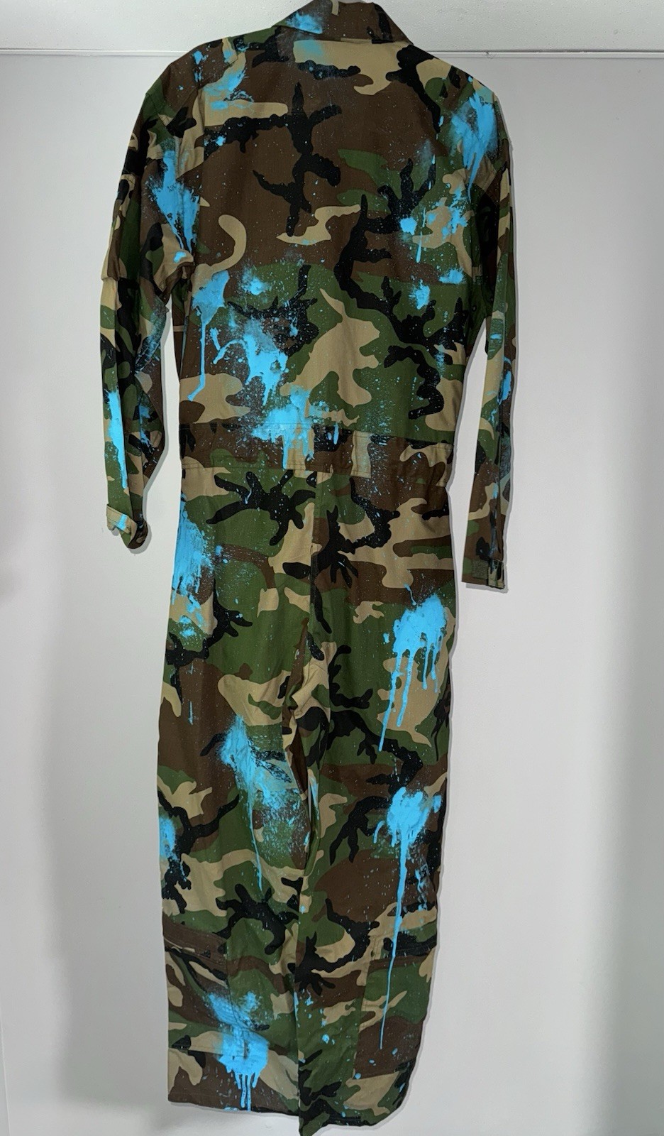 Sheldon & Leonard’s “The Big Bang Theory” Screen Worn & Matched paintball Suits