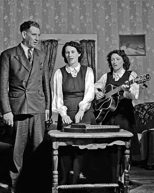 Country Singers ORIGINAL CARTER FAMILY Glossy 8×10 Photo Print Bluegrass Poster