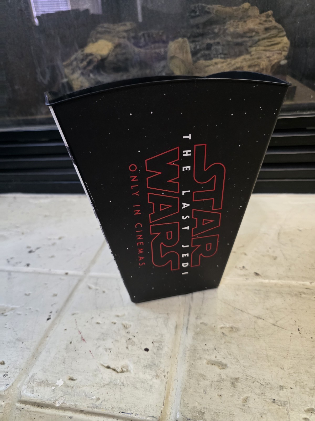 Star Wars The Last Jedi Movie Theater Promo Plastic Popcorn Bucket 9”