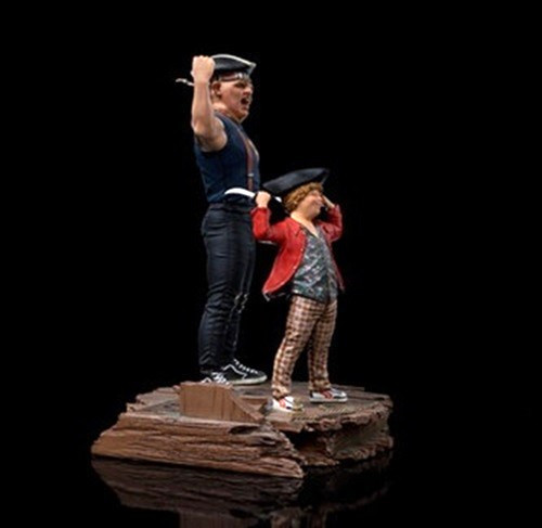 The Goonies (Dir – S. Spielberg), Sloth and Chunk Statue 1:10, Iron Studios 9.2″