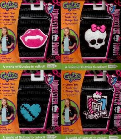 Monster High Patches 4 Pack :Draculaura’s Lips, Frankie’s Heart, Etc.