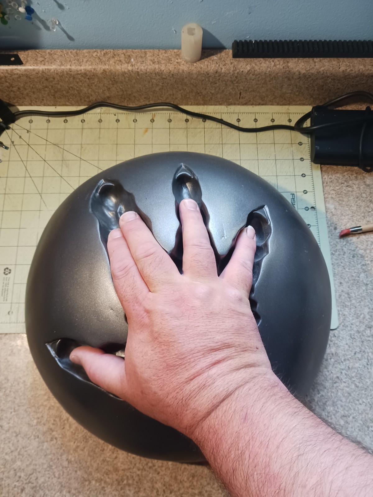 *Replica* Total Recall Alien Reactor Control Button Life Size, READ DESCRIPTION