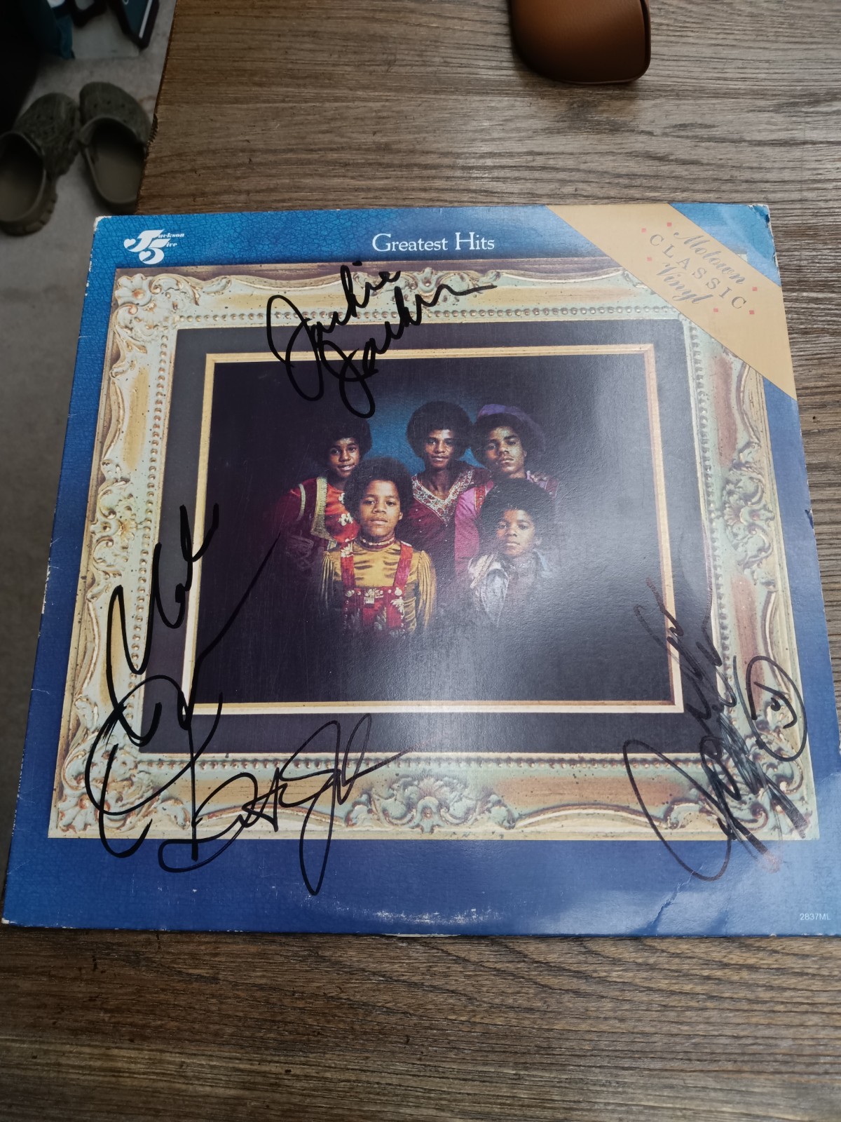 Motown The Jackson 5 Greatest Hits Album Cover Only Hand Signed By 4 NO MJ COA