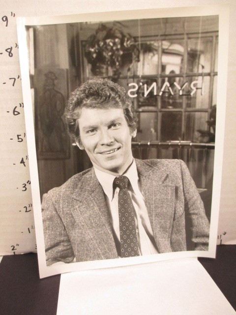 RYAN’S HOPE ABC TV soap opera show promo photo 1970s Daniel Hugh Kelly suit