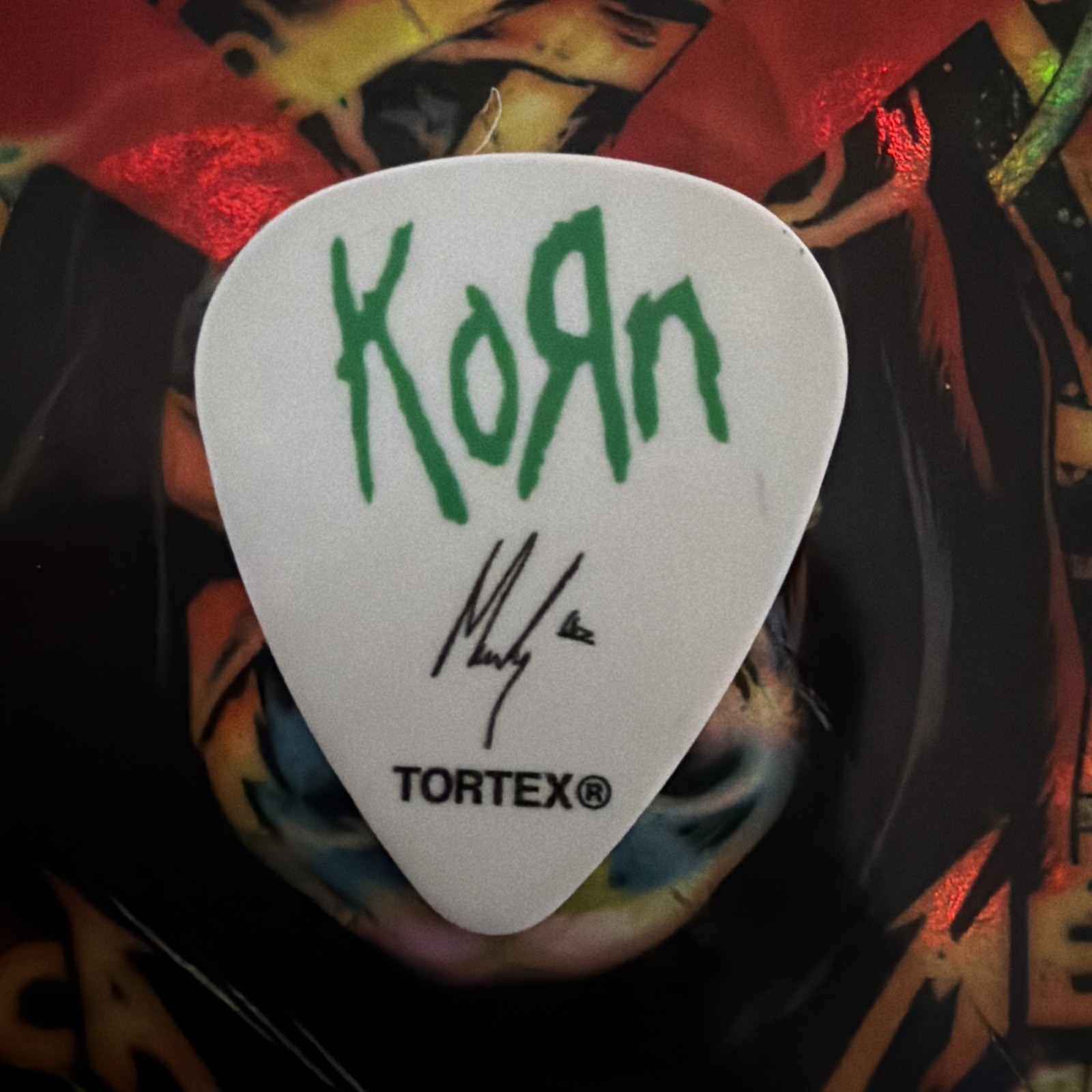 Korn munky Guitar Pick Abstract Art RARE !!￼