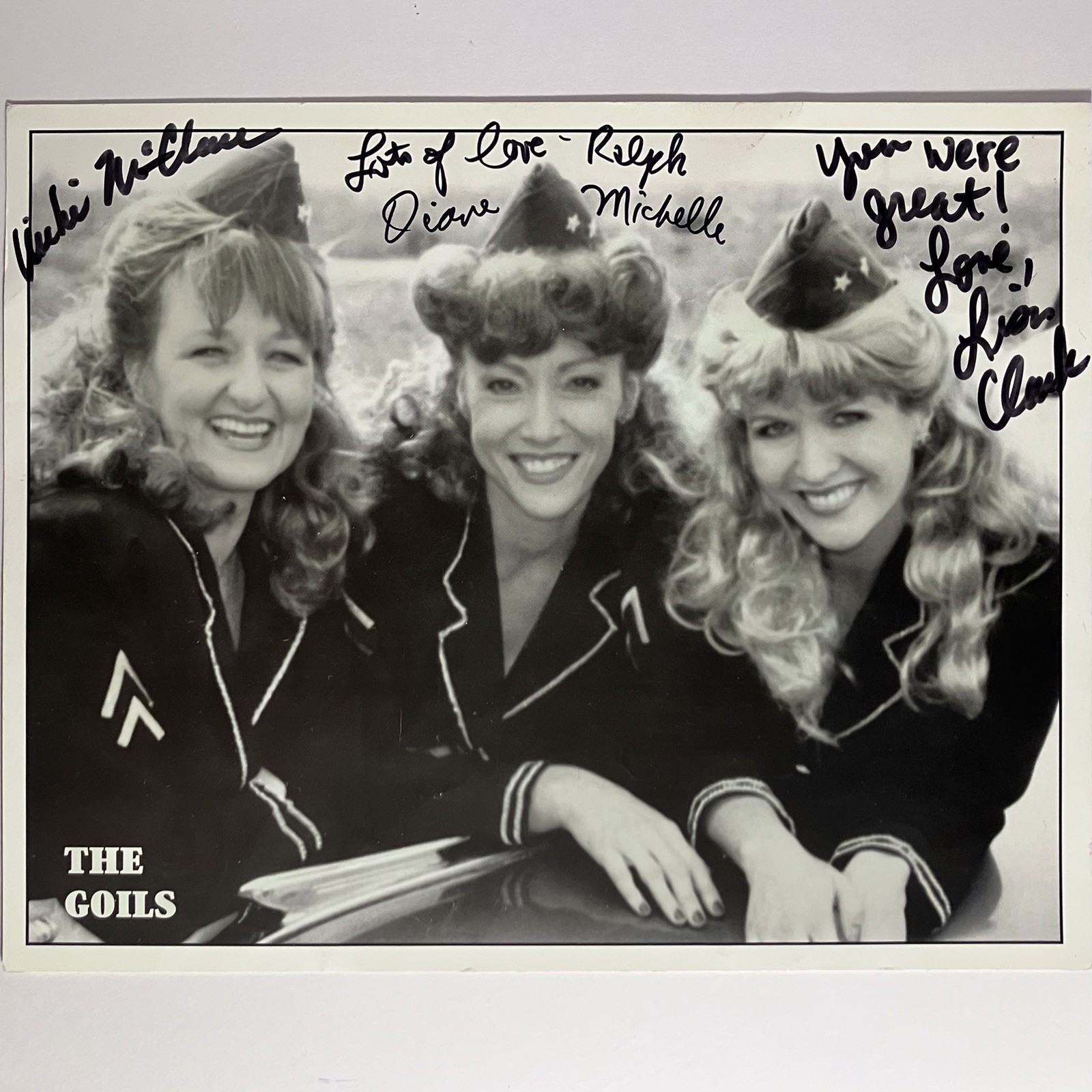 ‘THE GOILS’ Singing Group SIGNED PHOTO / Diane Michelle DAISY DUCK Voice Actress