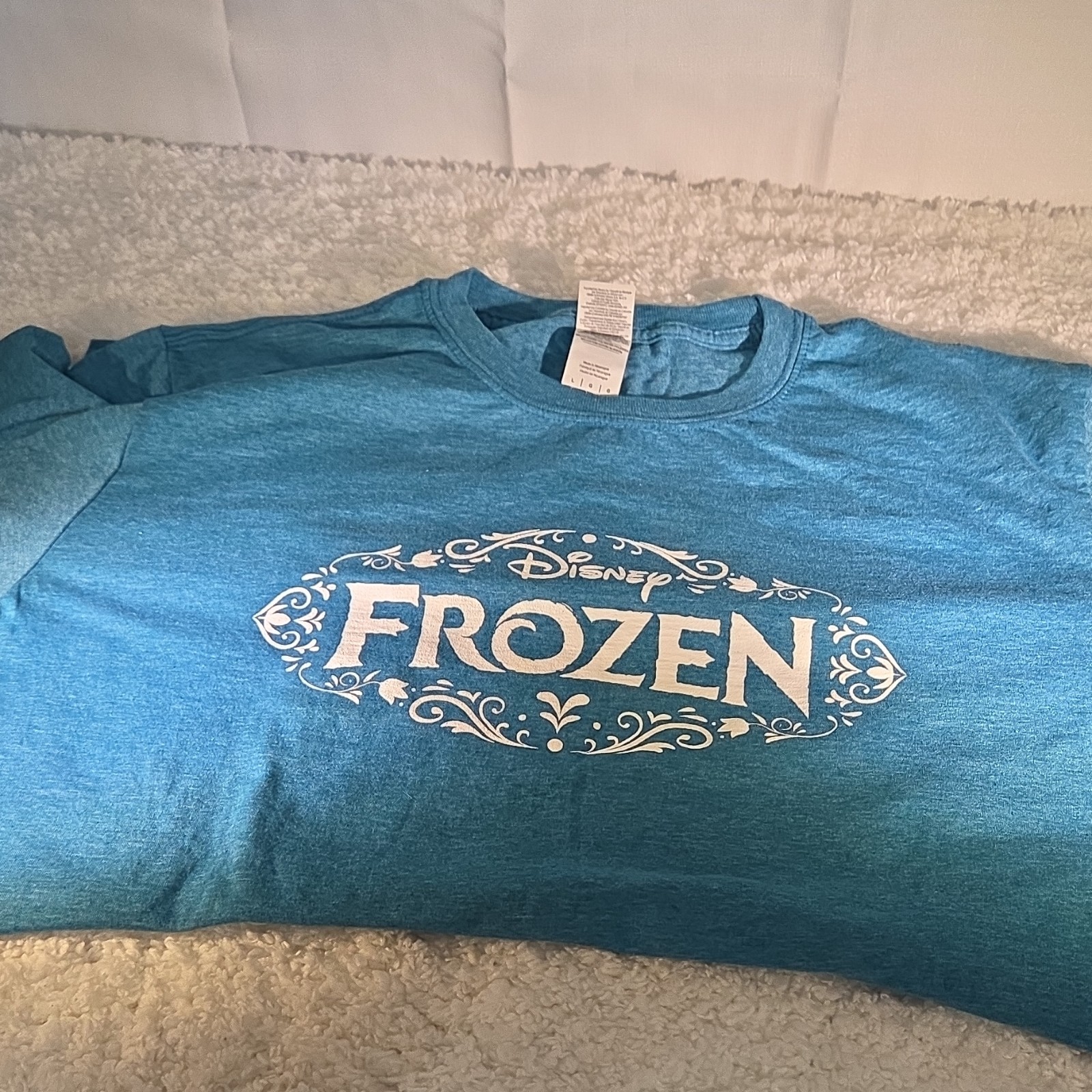 Gildan Softstyle Disney Frozen Promotional Movie T-Shirt Blue Large