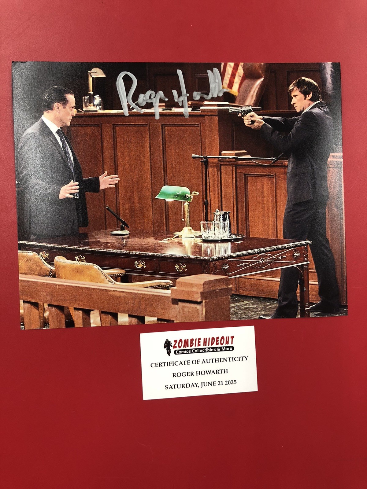 ROGER HOWARTH GENERAL HOSPITAL ATWT OLTL Signed Autograph 8×10 w/ Store CoA