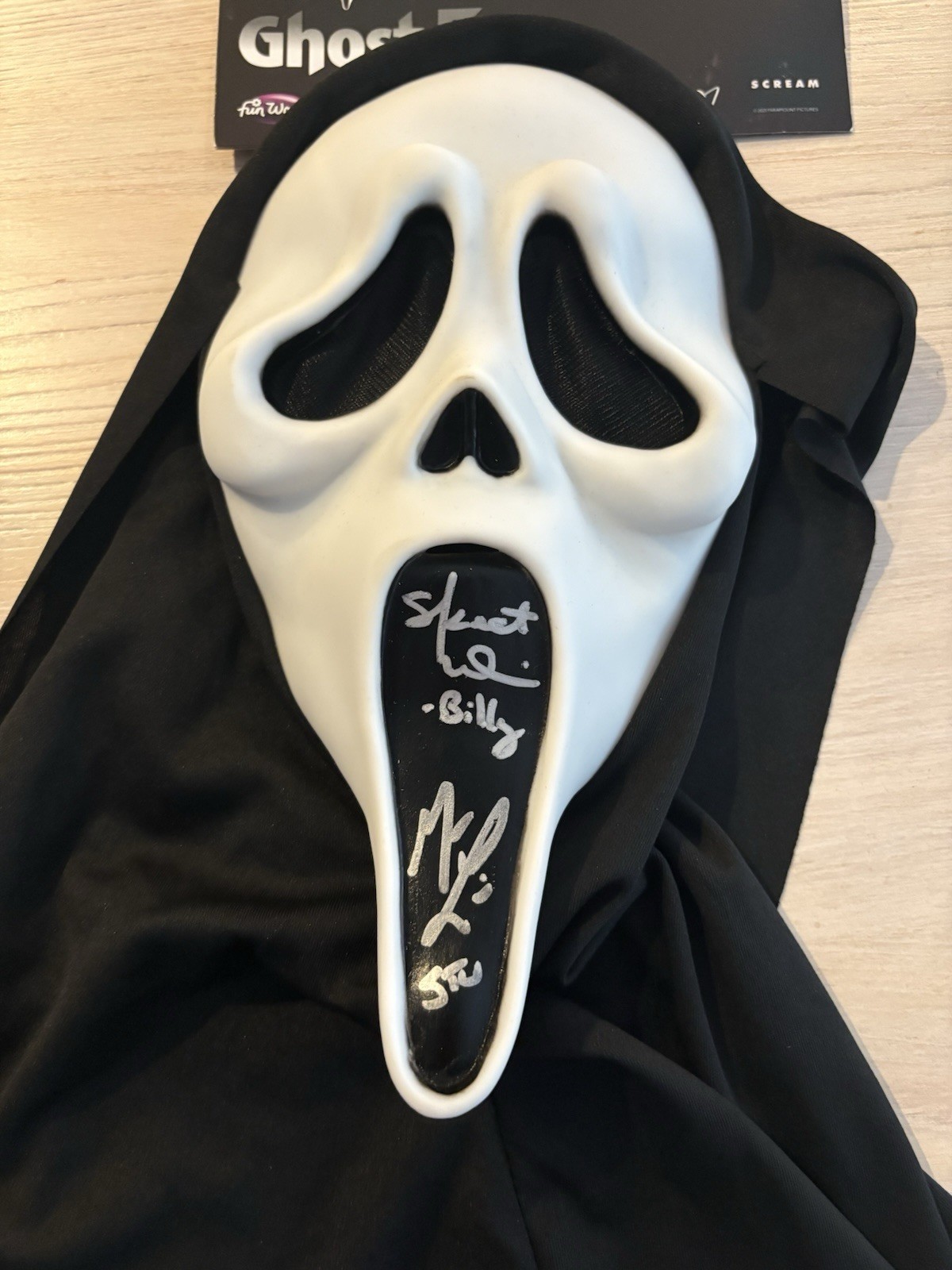 Matthew Lillard and Skeet Ulrich Signed Ghost Face Mask Scream Autograph JSA