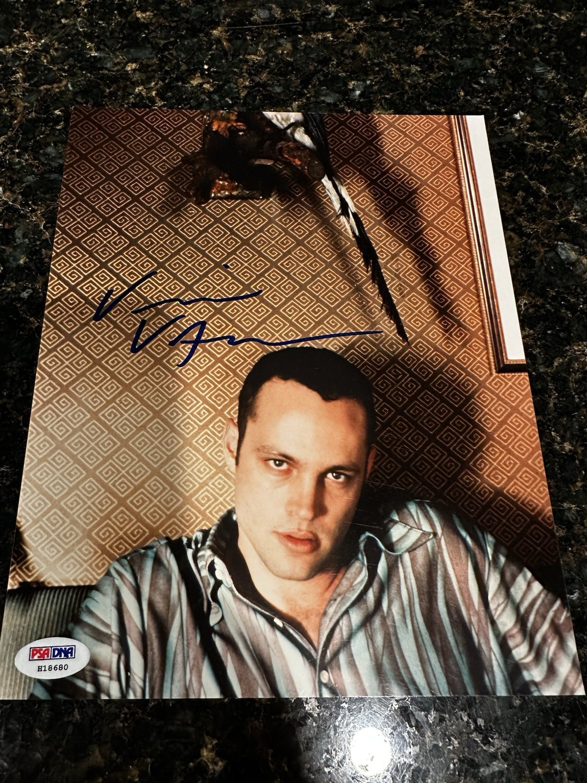 Vintage Autographed Signed 8×10 Photo Vince Vaughn PSA COA