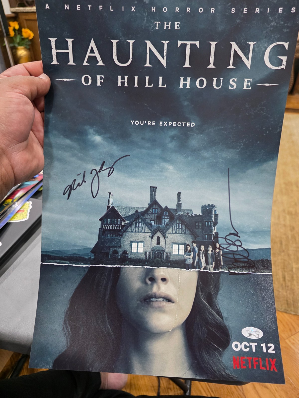 Mike Flanagan kate siegel “the haunting of hill house” Signed 12×18 Phot COA JSA