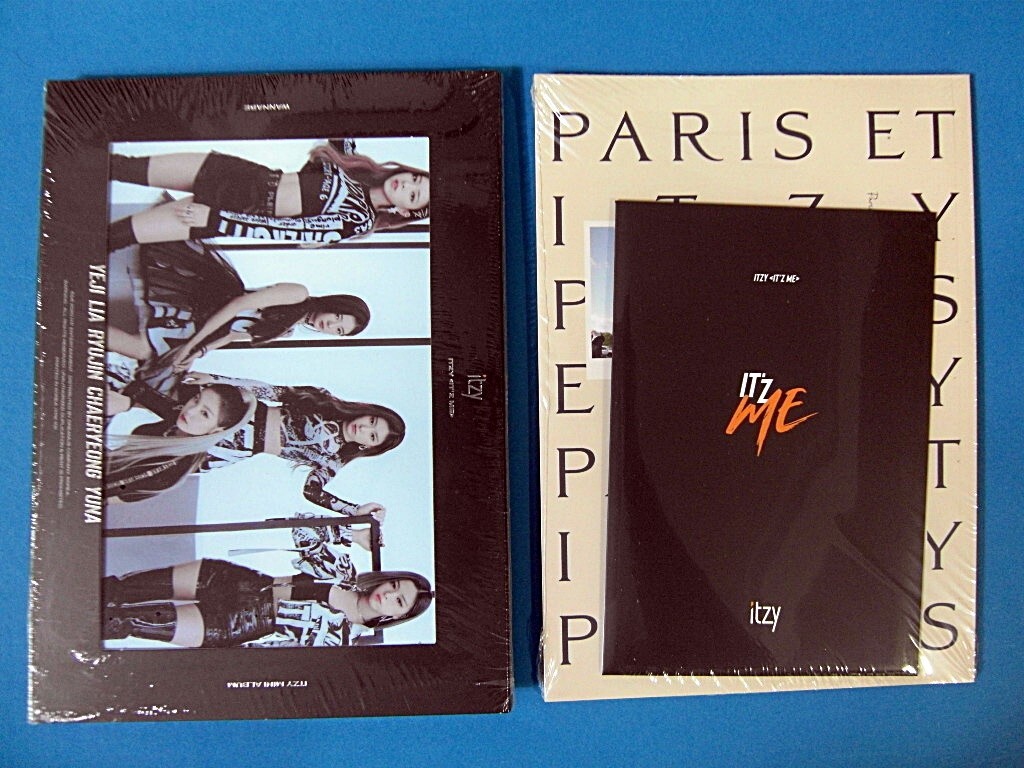 ITZY – IT’z ME (IT’z VER.) CD (SEALED) + PO BENEFIT SET *NEW* K-POP
