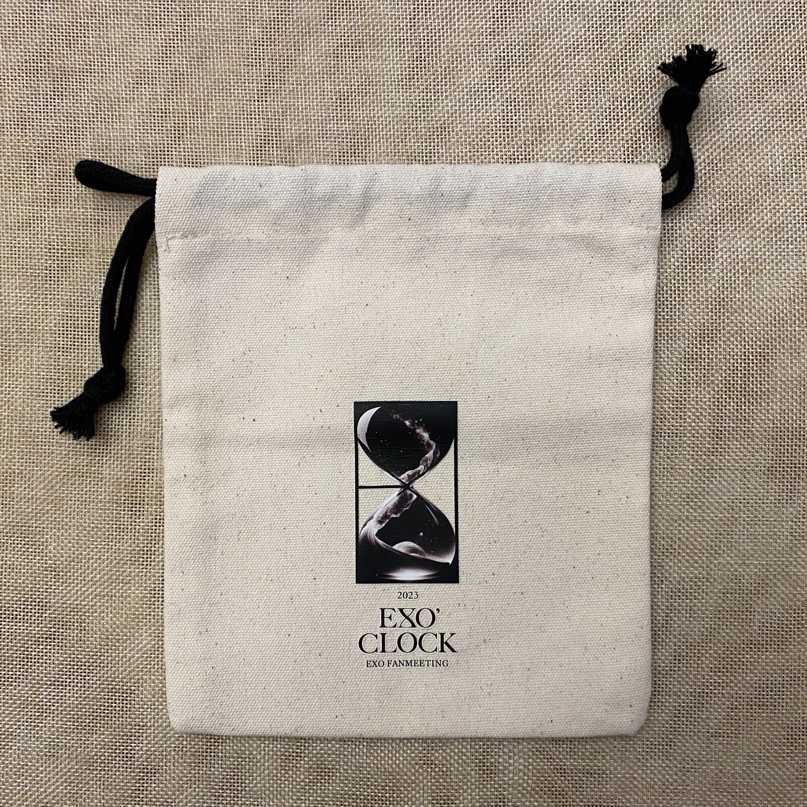 EXO [ 2023 Fan Meeting EXO’ Clock Official Pouch ] 18 x 21 cm / New Rare /+Gift
