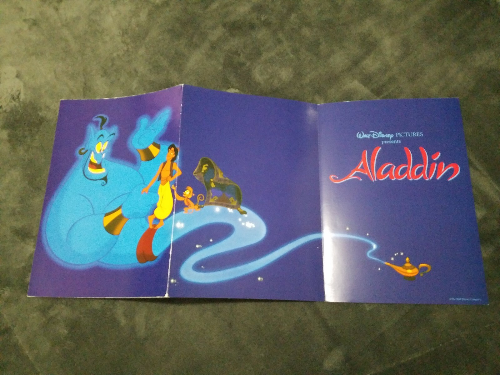 WALT DISNEY’S ALADDIN original fold out synopsis/credits sheet