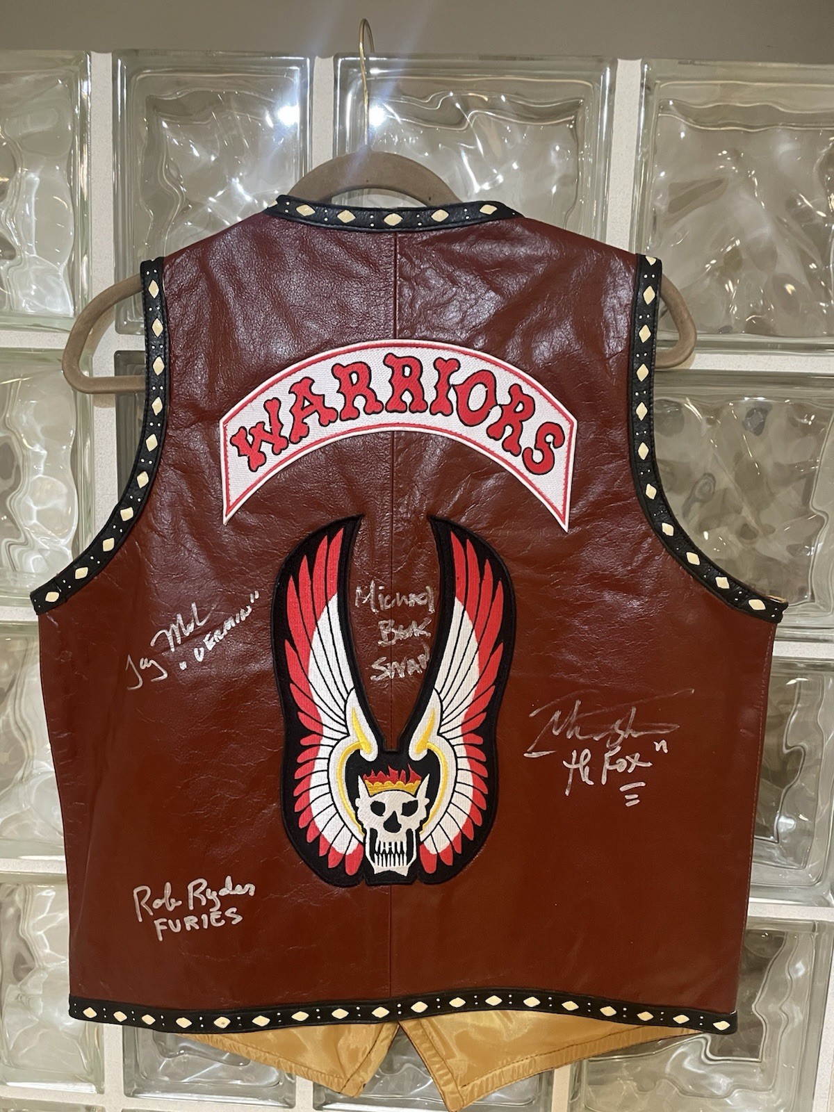 The Warriors Movie Signed Vest Leather Mezco Autograph Michael Beck Swan Fox