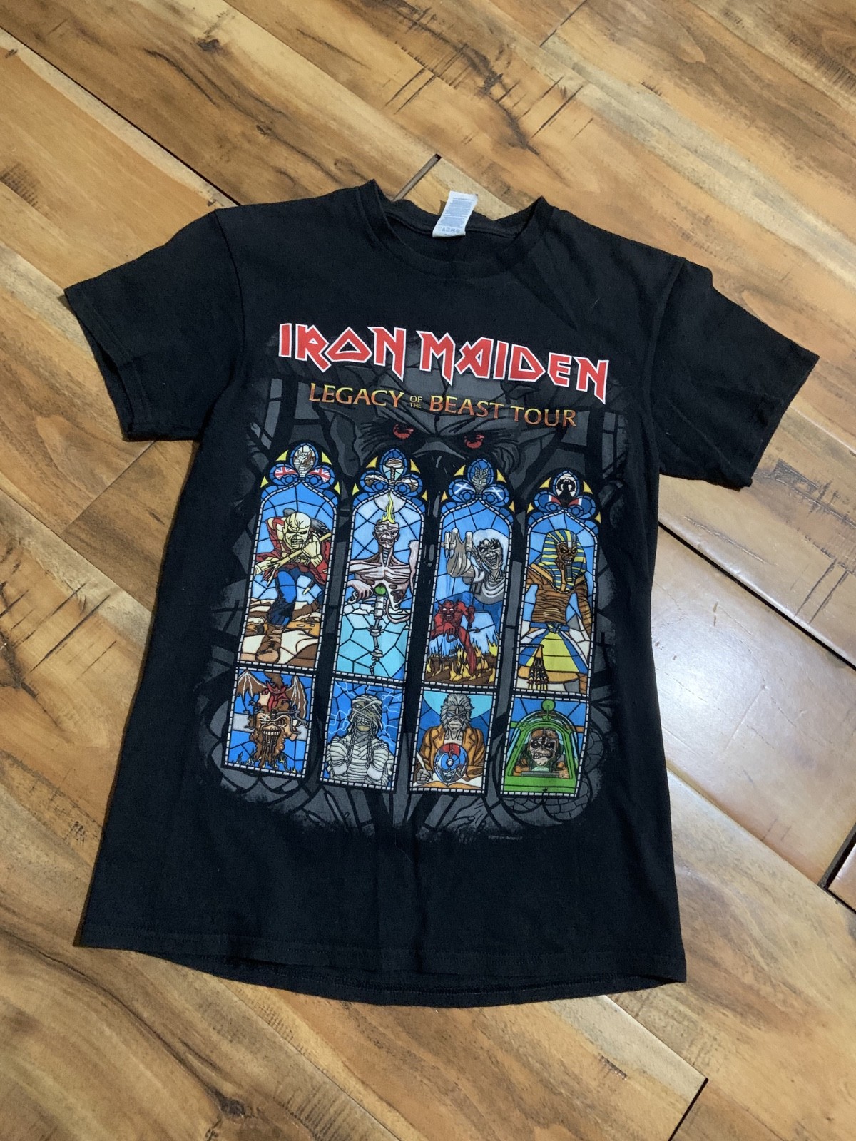 PRE OWNED Iron Maiden Legacy of The Beast 2018-19 World Tour Shirt Small Black