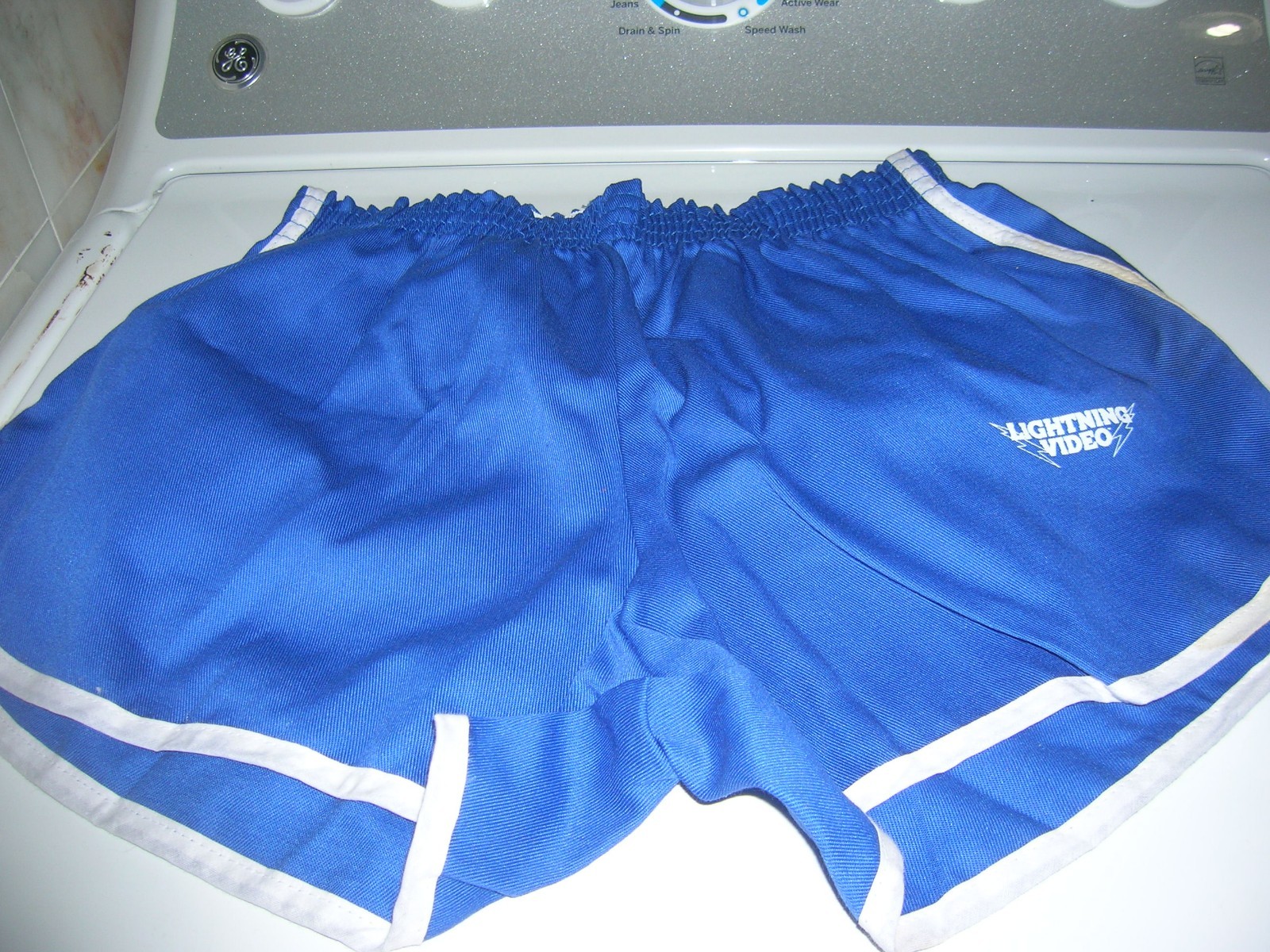 LIGHTNING VIDEO PROMO SHORTS 1985 ERA UNUSED DEADSTOCK LARGE HOME VIDEO PROMO