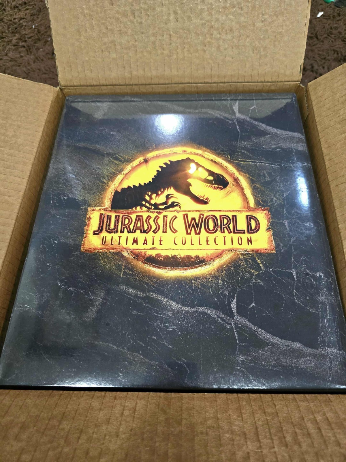 Jurassic World Ultimate Collection 4k UHD Blu-ray W/ Statue Brand New MINT