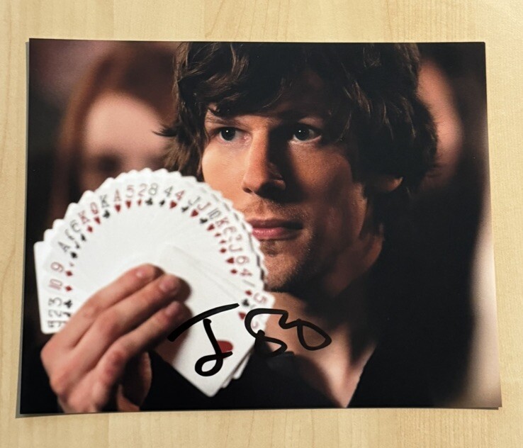 JESSE EISENBERG HAND SIGNED 8×10 PHOTO ACTOR AUTOGRAPHED ZOMBIELAND MOVIE COA