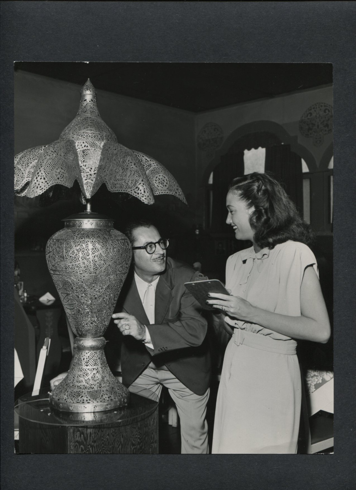 1940s DOROTHY LAMOUR CANDID PHOTO BY JOSEPH JASGUR ( FROM HIS COLLECTION )