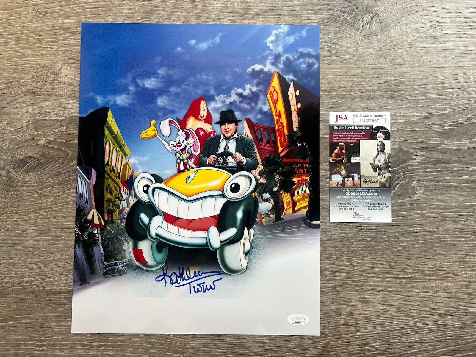 KATHLEEN TURNER Signed Jessica Rabbit 11×14 Photo JSA COA Roger Rabbit