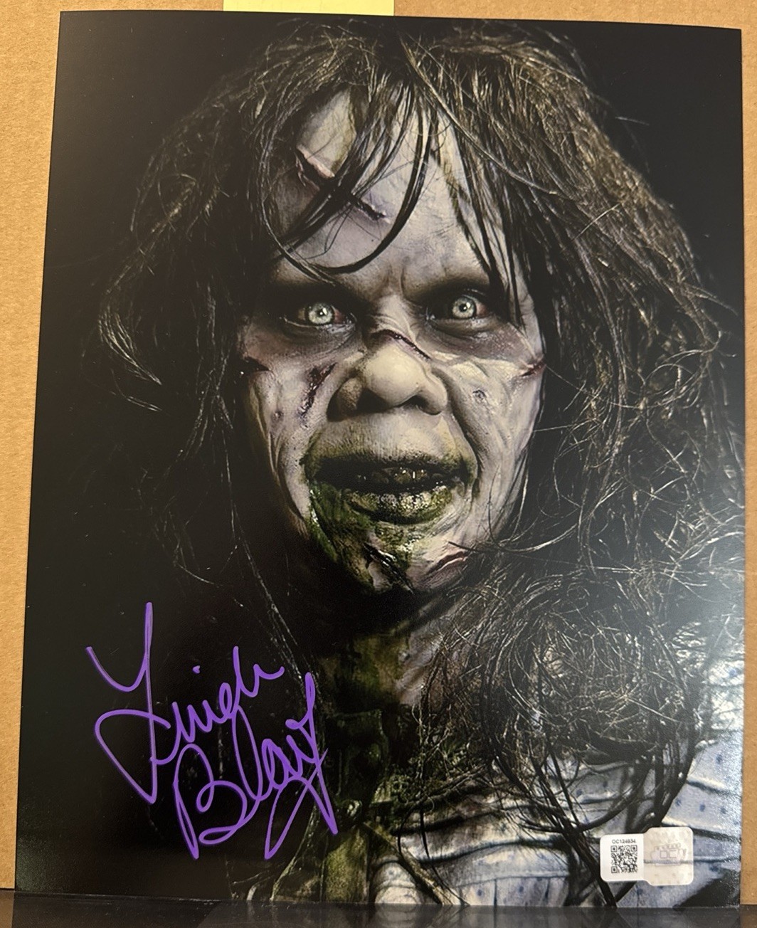 LINDA BLAIR Signed 8×10 Photo Exorcist HORROR Autograph OCCM