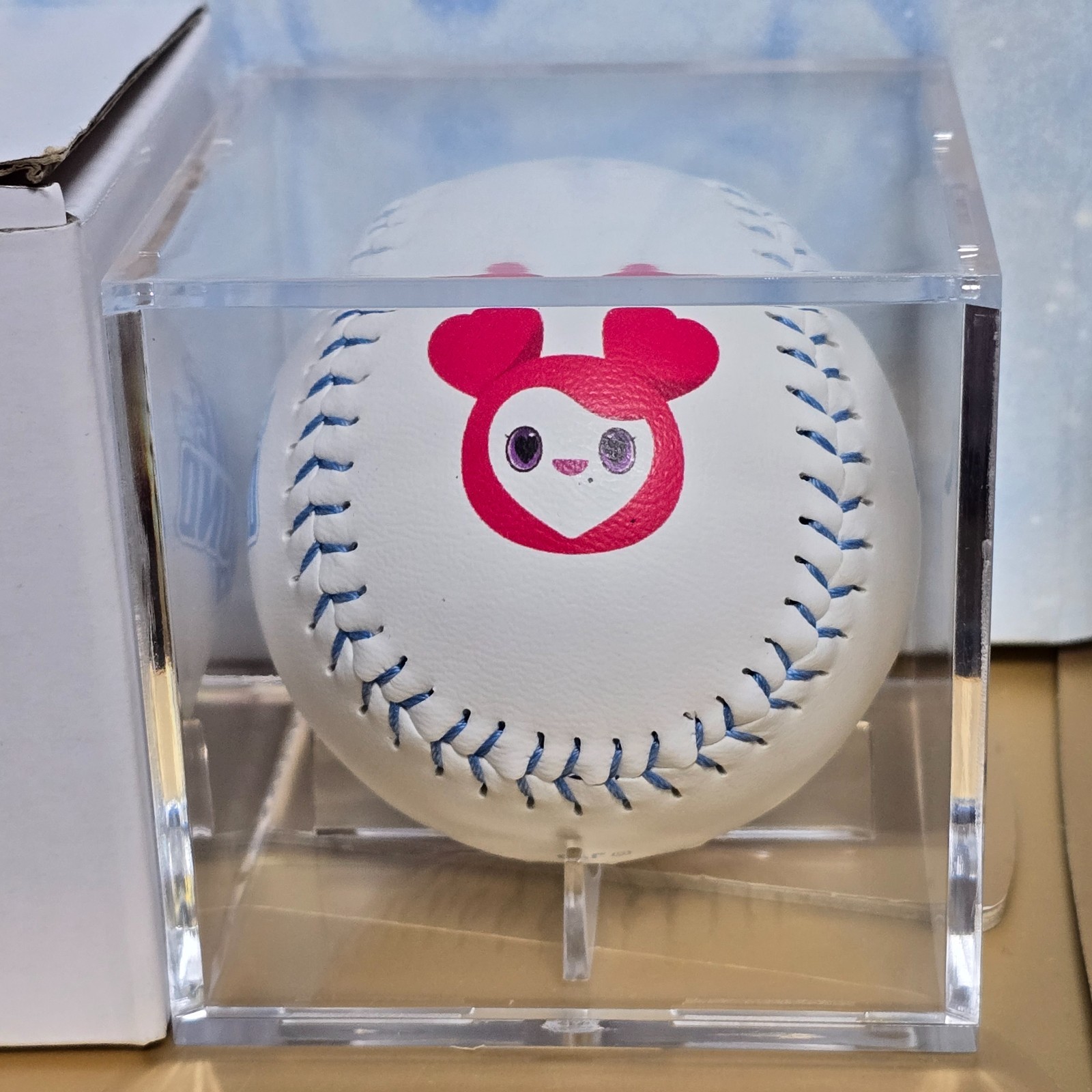 TWICE 2024 FAN MEETING HOME 9ROUND BASEBALL 7X7CM JYP MD ONLY BALL – CHAEYOUNG