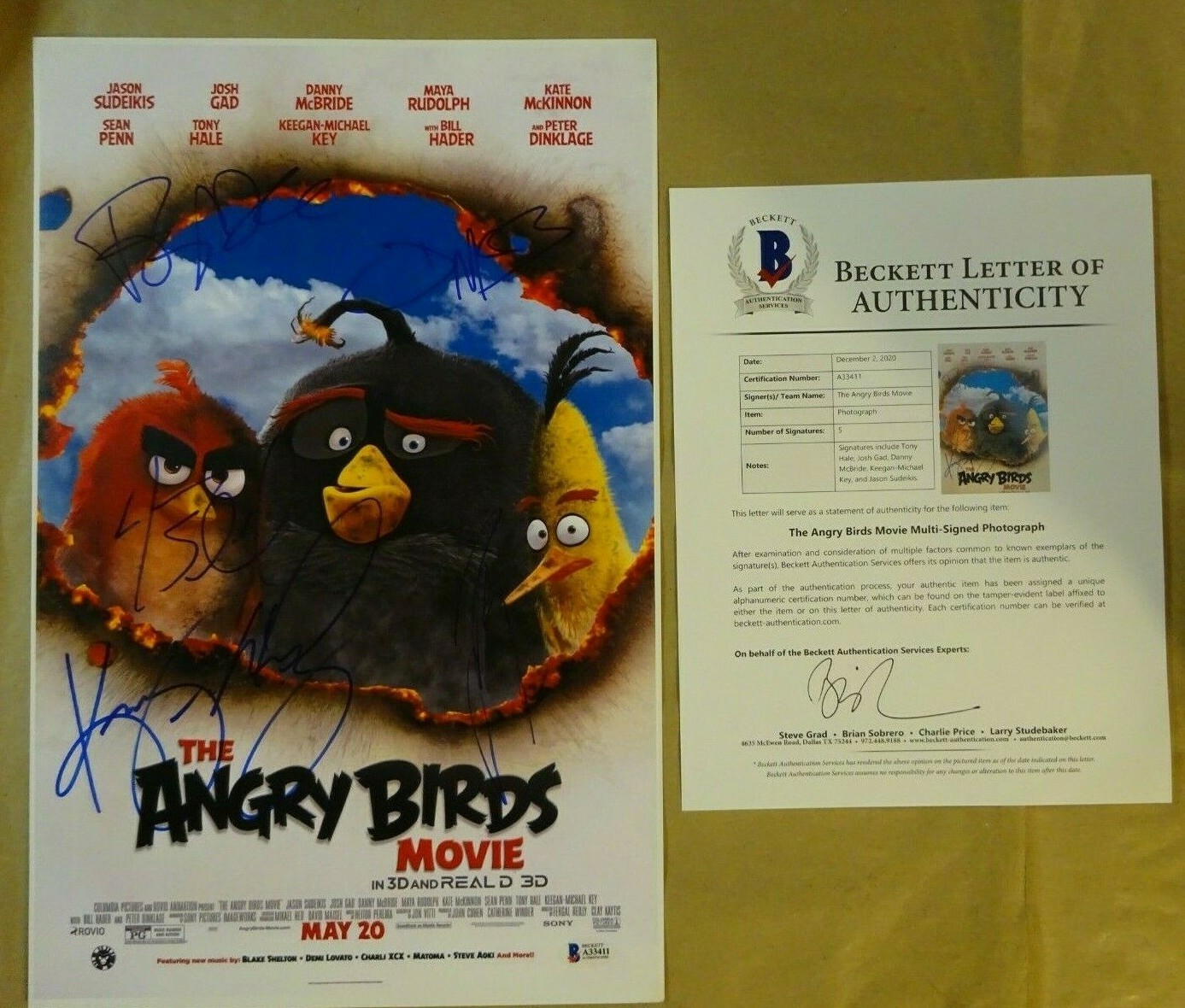 Autographed THE ANGRY BIRDS MOVIE Poster 11″x17″ Signed by 5 BECKETT COA Gad ++